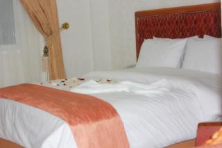 Bayan International Hotel - 9
