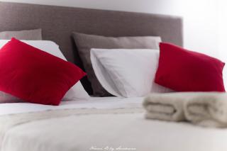 S&S SPLIT APARTMENT - 4