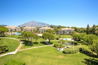 Unique Duplex Penthouse on Golden Mile - Marbella - 6