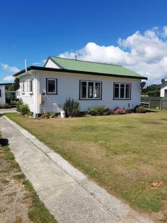 Mountains Edge Cabins - Monowai - 6