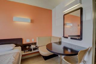 Motel 6-San Antonio, TX - Fort Sam Houston - San Antonio - 8