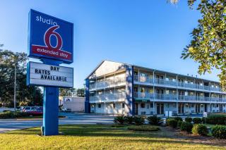 Studio 6 Extended Stay - Savannah, GA - 0