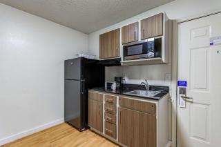Studio 6-Dallas, TX - Dallas - 6