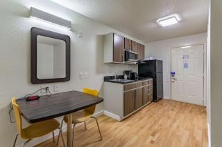 Studio 6-Dallas, TX - Dallas - 8