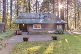 Renee's Log House - 6
