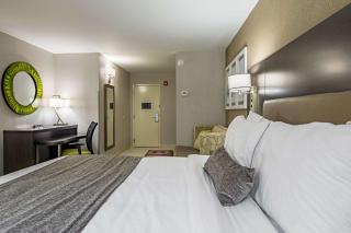 Best Western Plus Clemson Hotel & Conference Center - Clemson - 4