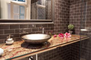 Trafalgar Luxury - 8