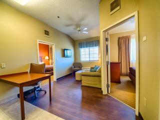 Candlewood Suites Charleston – Mt. Pleasant by IHG - 2