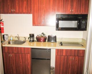 Bell's Extended Stay and Suites - Saint Robert - 1