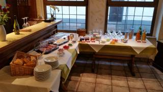 Hotel Garni Eckschänke - Bad Neuenahr-Ahrweiler - 4