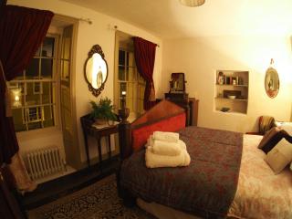 No.33 Coach House - Hillsborough - 7