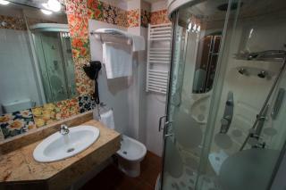 Adeko Hotel - 6