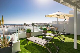 Flower Beach Suite 23 - 5