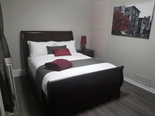 1-Bedroom Cozy Suite #23 by Amazing Property Rentals - Gatineau - 4