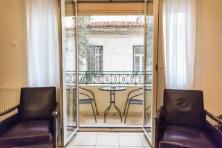 Family House next to Acropolis - 2