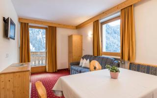 B&B Hotel Alpenrose Rooms & Apartments - Vals - 5