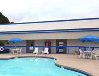 Howard Johnson by Wyndham Commerce GA - Commerce - 6
