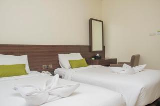 Green Eden Hotel - Manado - 4