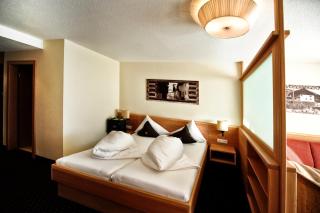 Hotel Röck Garni - Fiss - 1