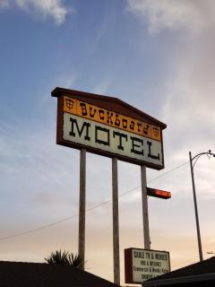 Buckboard Motel - Santa Maria - 0