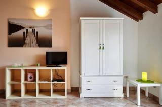 New Attic Lake View 4 - 1