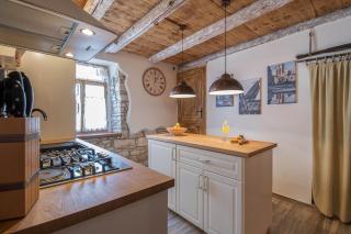 Rustic Istrian house Varesco - 1