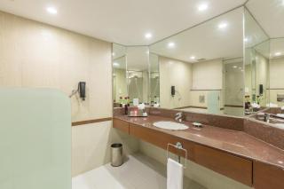 Hotel Naveen Lakeside - Hubli - 7