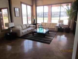 Suite Dreams Hotel - Mattoon - 2
