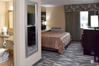 Quality Inn East Stroudsburg - Poconos - East Stroudsburg - 2