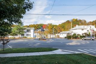 Water Street Retreat - 1