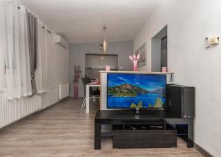 Apartman Koko with private jacuzzi - Makarska - 2