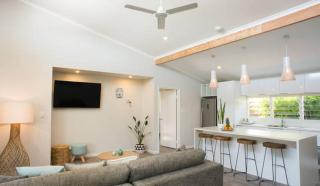 Sols Place Boutique Pool Villas - Kalbarri - 3