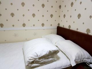 Astronaut's Hotel - Hong Kong - 1