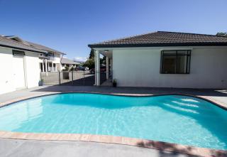 ASURE Phoenix Motor Inn - Blenheim - 2