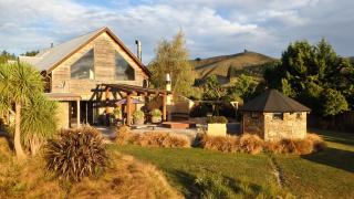 Tree House Lodge Bed & Breakfast - Cheviot - 6