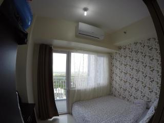 Wind Residence Condo - Tagaytay by jaderooms - Tagaytay - 9