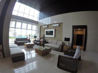 Wind Residence Condo - Tagaytay by jaderooms - Tagaytay - 6