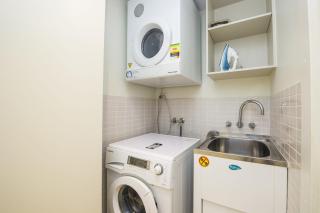 Blue on Blue Apartment 1011 - 4