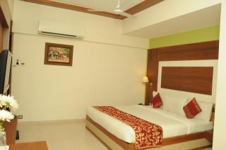 Ponnis Grand Inn - Chennai - 6