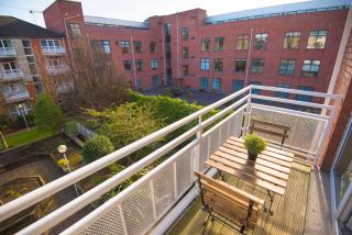 The Sir John Rodgersons Suite - 6