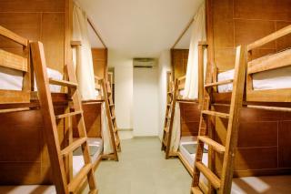 Lokal Bali Hostel - 1