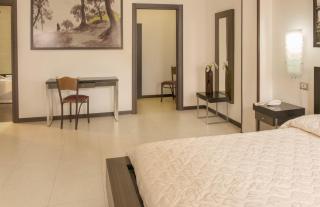 Hotel Grazia Eboli - Éboli - 2