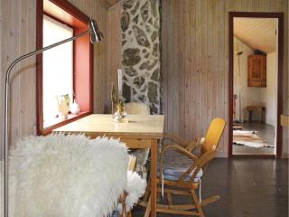 One-Bedroom Holiday Home In Borgund - 3