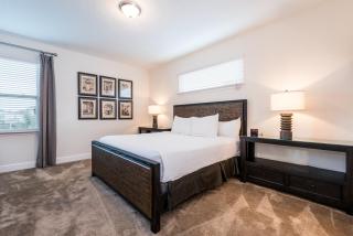 Outstanding Home With Private Pool Near Disney With Waterpark Resort Access At Encore Resort - 7731Ff - Kissimmee - 4