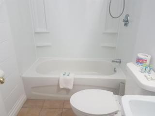 West Castle Motel - Pincher Creek - 8
