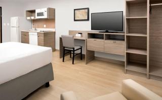 WoodSpring Suites Seattle Redmond - 3