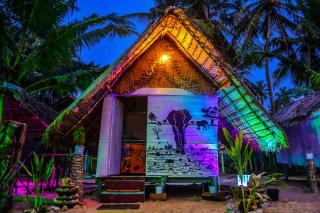 Rosa Shashi Cabanas - Galle - 2