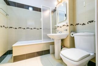 Bucharest Pedestrian Old Town 3 Bedrooms by Orchid Garden - Bucarest - 1