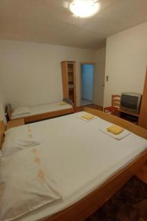 Apartment Novalja 13006c - 5