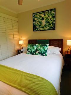 Watersons at Airlie Central Apartments - Airlie Beach - 5